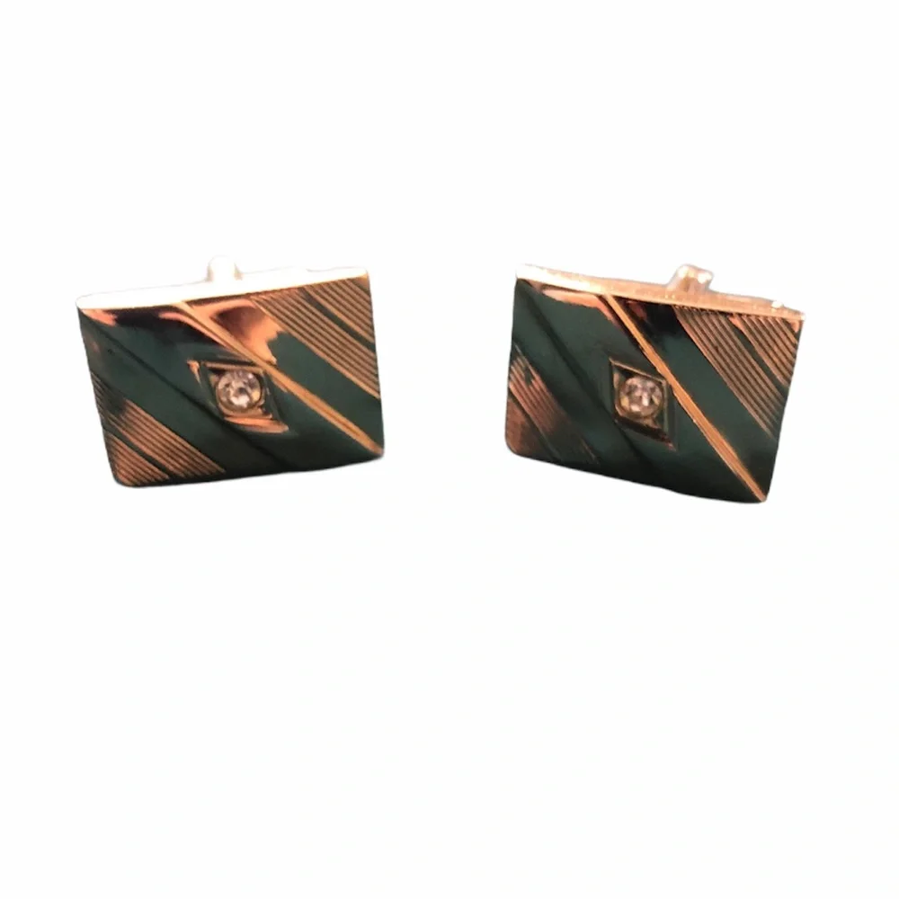 Vintage Men’s cuff link and tie tack set